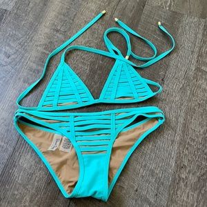 Beach Bunny Swim hard summer top & bottom